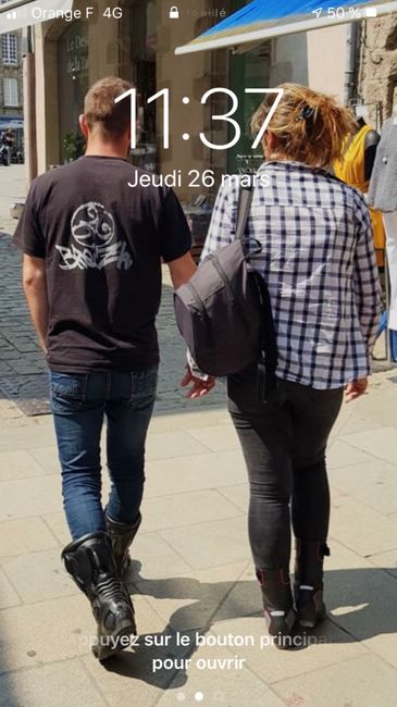 À propos de nous... ton fond d'écran actuel - 1