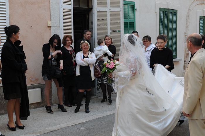 Départ pour la mairie