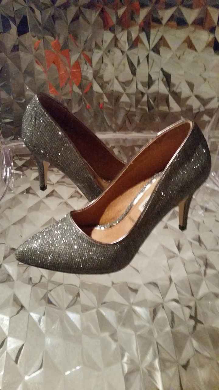 Help monsieur n'est pas tres grand donc pas de talons - 1