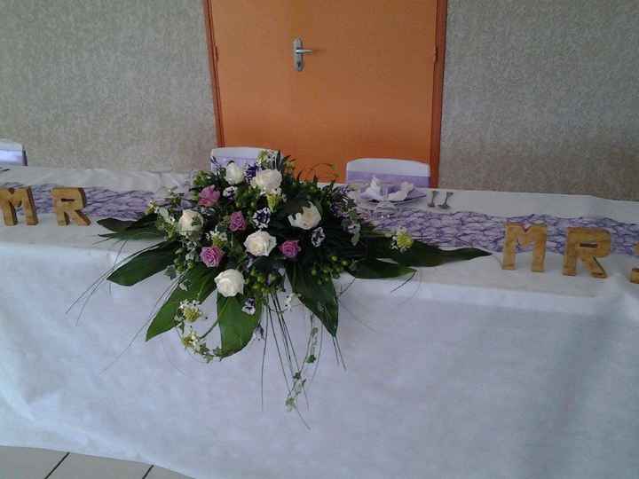 Montrez moi svp vos compositions florales pour la table d’honneur - 1