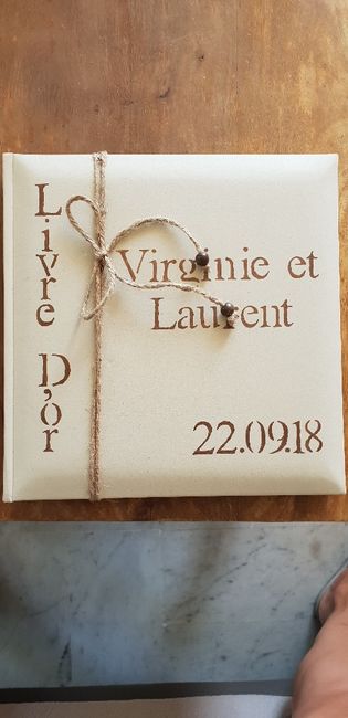 Livre d'or customisé fini - 2