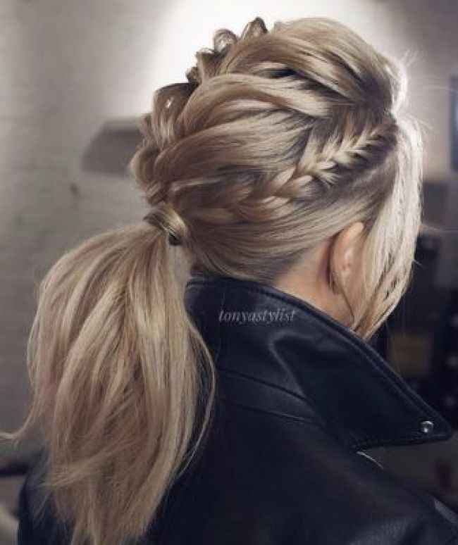 Tenue au point mais quid de la coiffure?!?! - 1