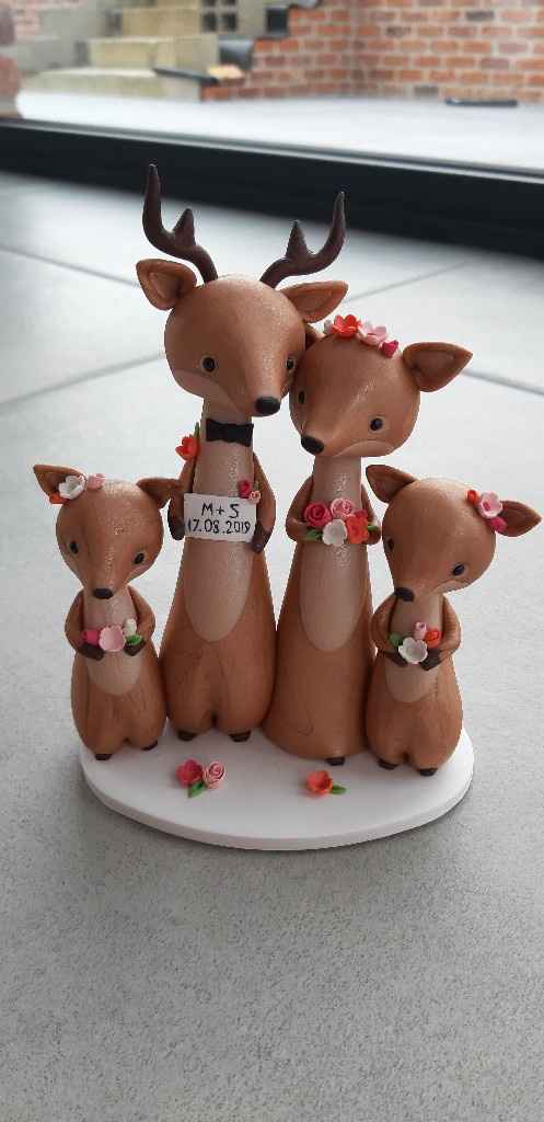 Cake topper. - 1