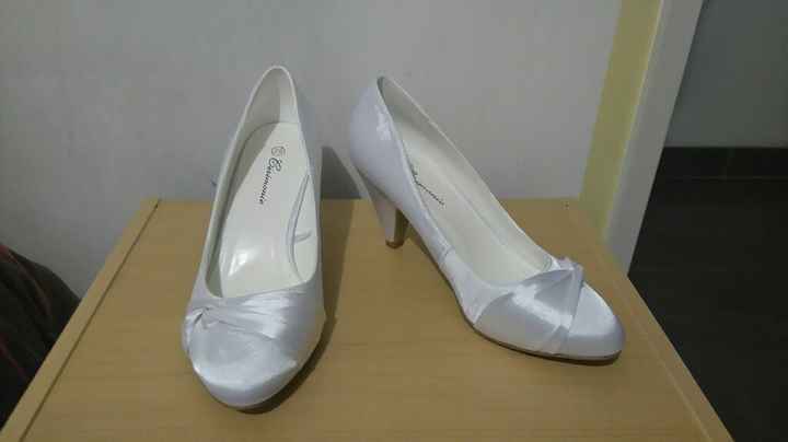 Montrez moi vos chaussures - 1