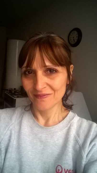 1er essai maquillage....bof