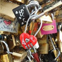 Nos noms sur un cadenas