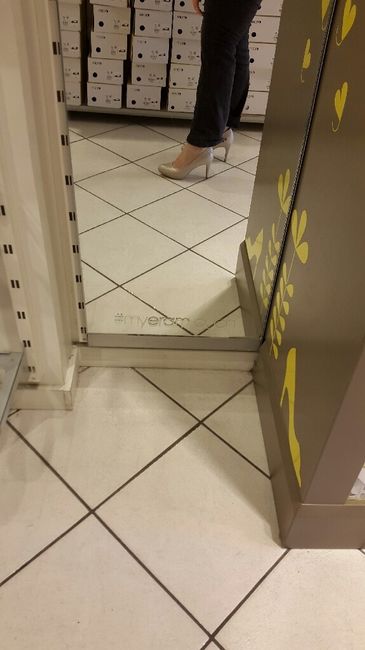 Comment sont vos chaussures - 1