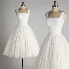 Tu commanderais cette robe Courte ? 4