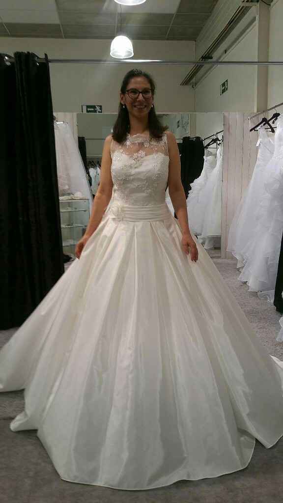 Robe de mariée pour petite femme 1m56 qu'elle forme?  ? - 1
