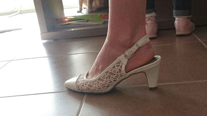 Mes chaussures trouvé - 1