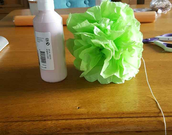 Essaie deco boule de papier de soie - 1