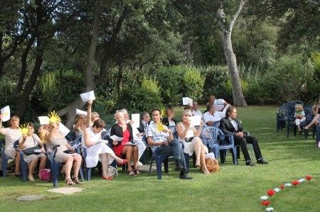 Les invités s'amusent
