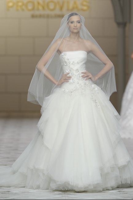 robe de mariée Pronovias 2015