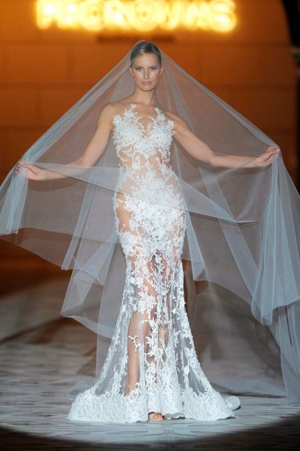 Robe de mariée effet tatouage