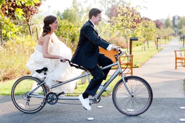 mariés à vélo