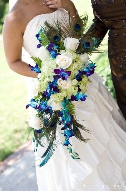 Bouquet de mariée en plumes de paon
