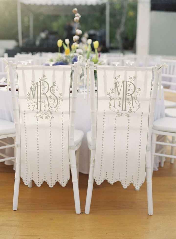 chaises des mariés