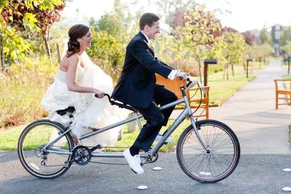 mariés à vélo