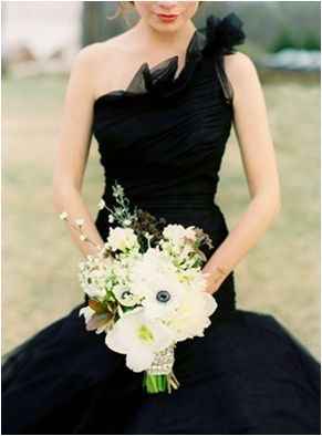 mariée robe noire