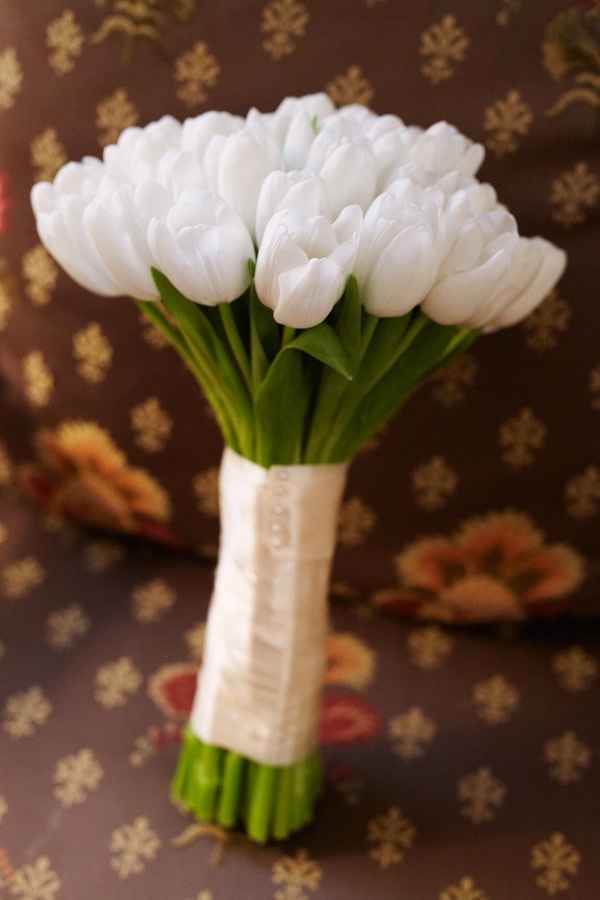 bouquet de mariée tulipes