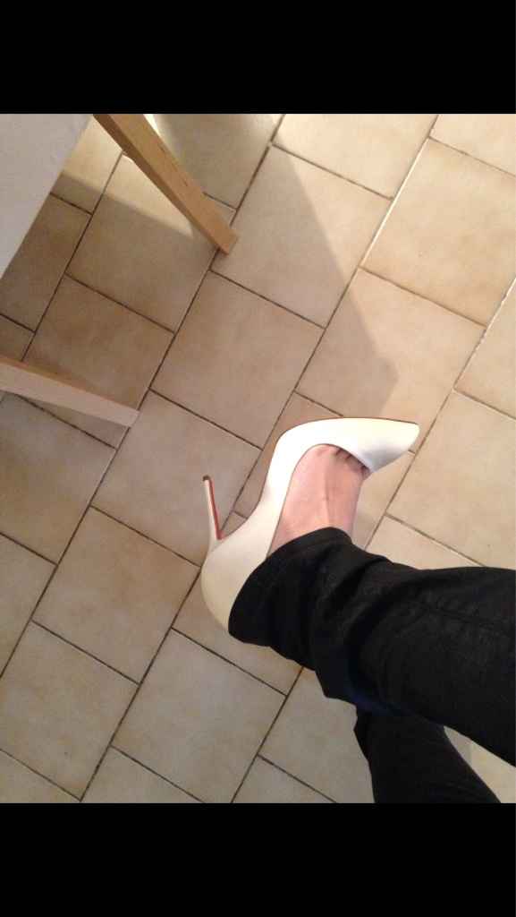 A vos chaussures !! Montrez-moi, vos jolis souliers - 2
