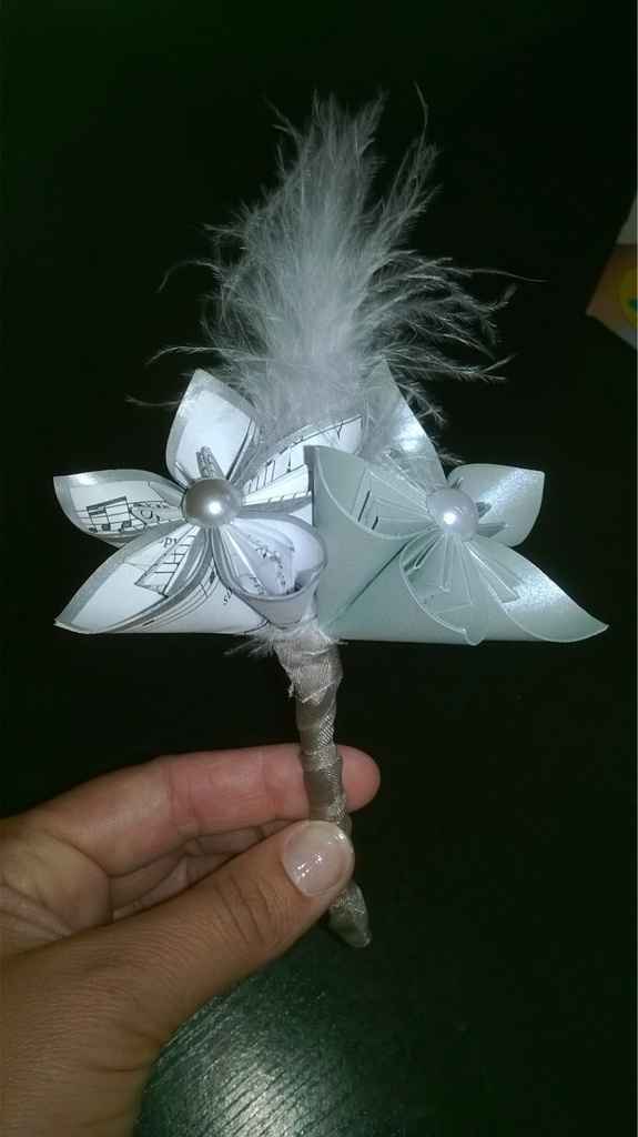 Doute boutonniere - 1