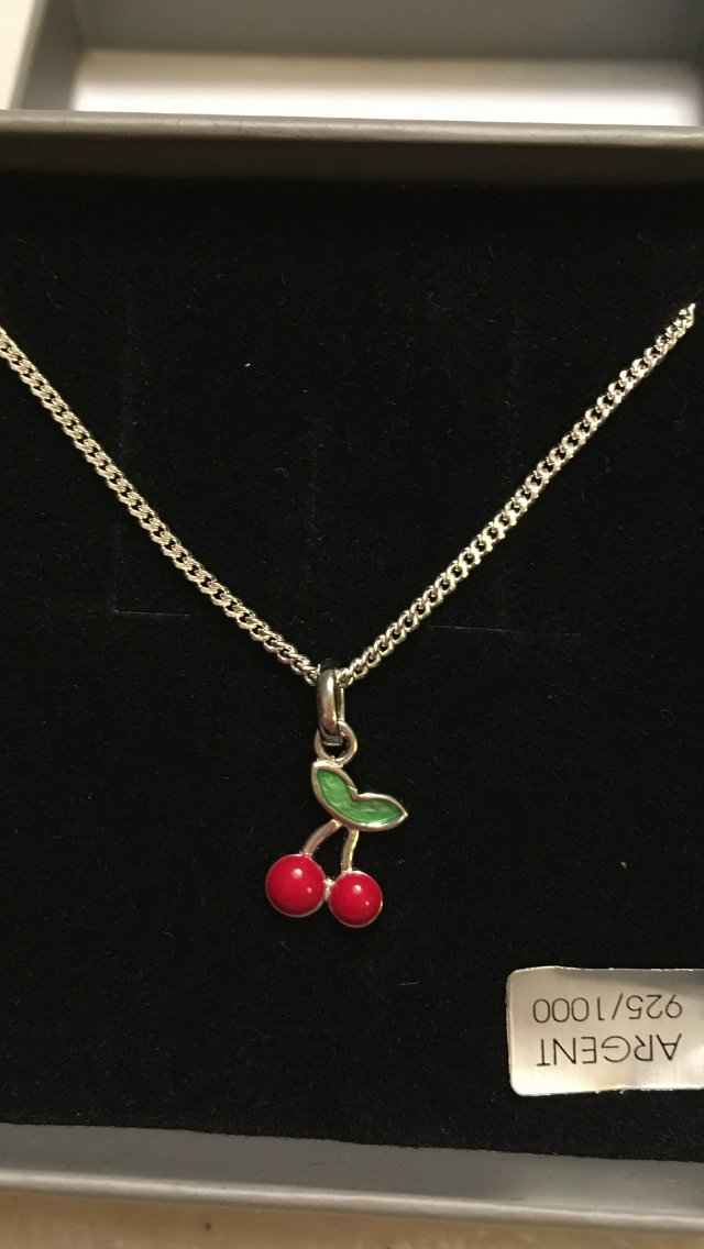 Pendentif cerises 