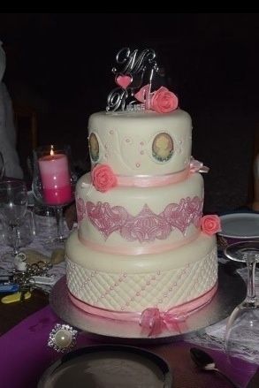 Mon wedding cake