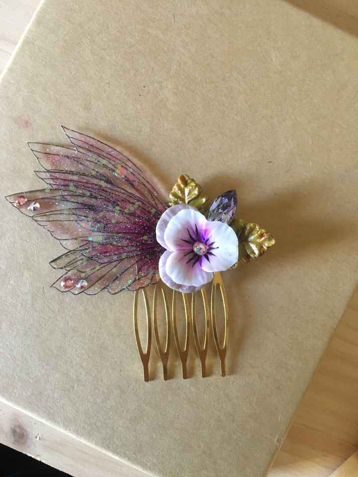 Montrez moi vos accessoires pour les cheveux - 1