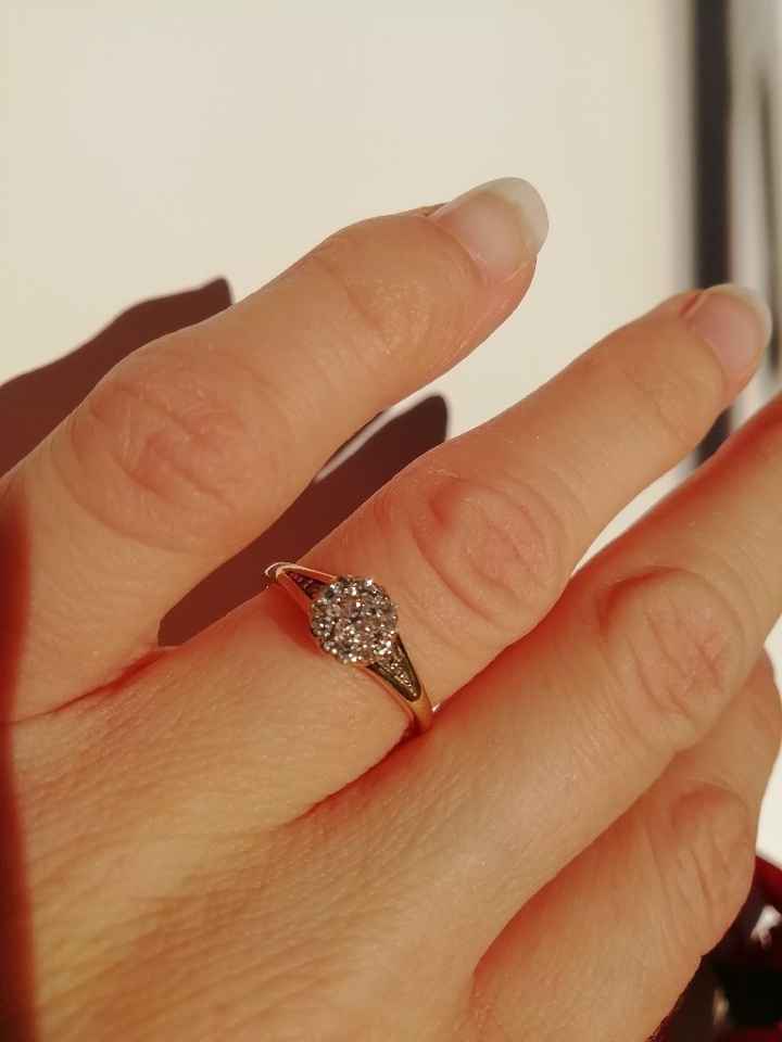 Bague de fiançaille. - 1