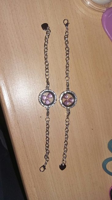 Bracelet pour deux de mes demoiselle d'honneur - 1