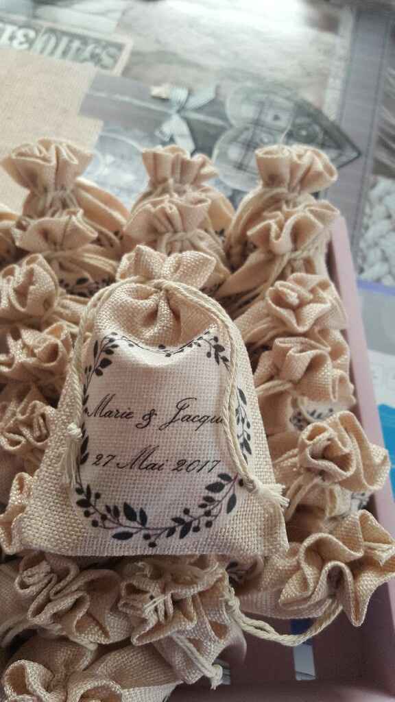 Contenant dragées terminés!! - 2