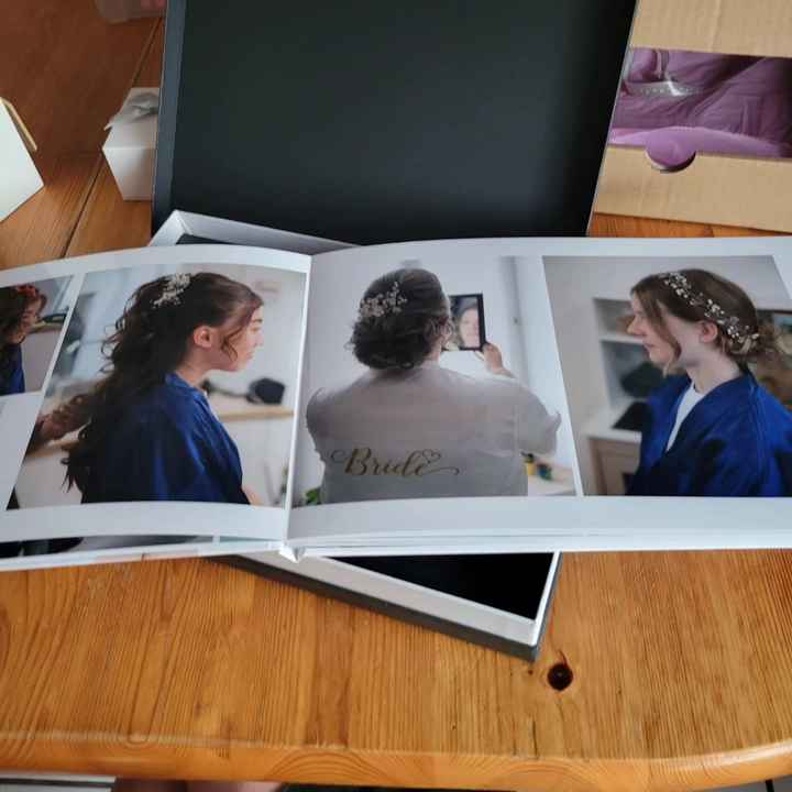 Notre book est à la maison - 3