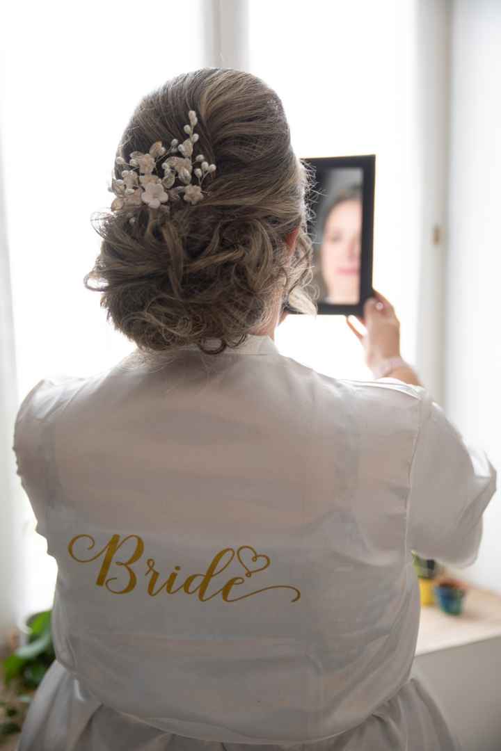 Coiffure mariée cheveux mi-longs - 1