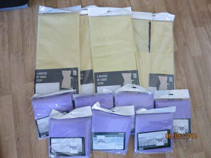 EN VENTE HOUSSE DE CHAISE LOT DE 5 ET NOEUD DE CHAISE  LOT DE 7 