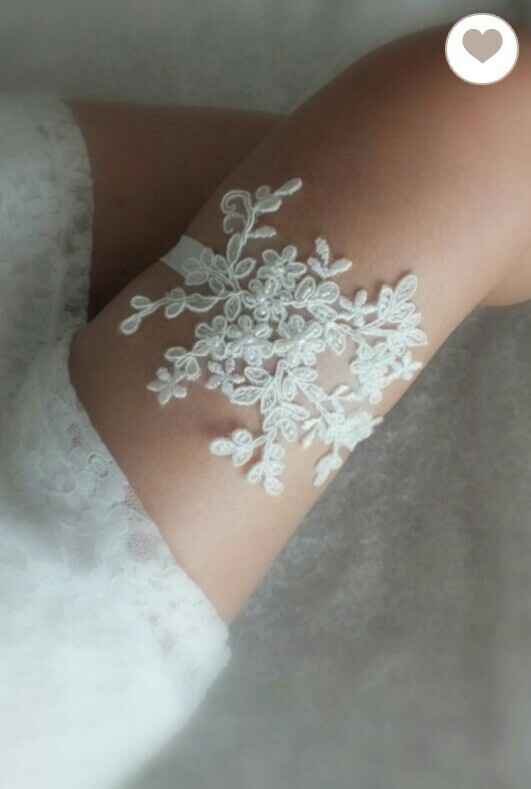 Montrez vos jarretières! - 1