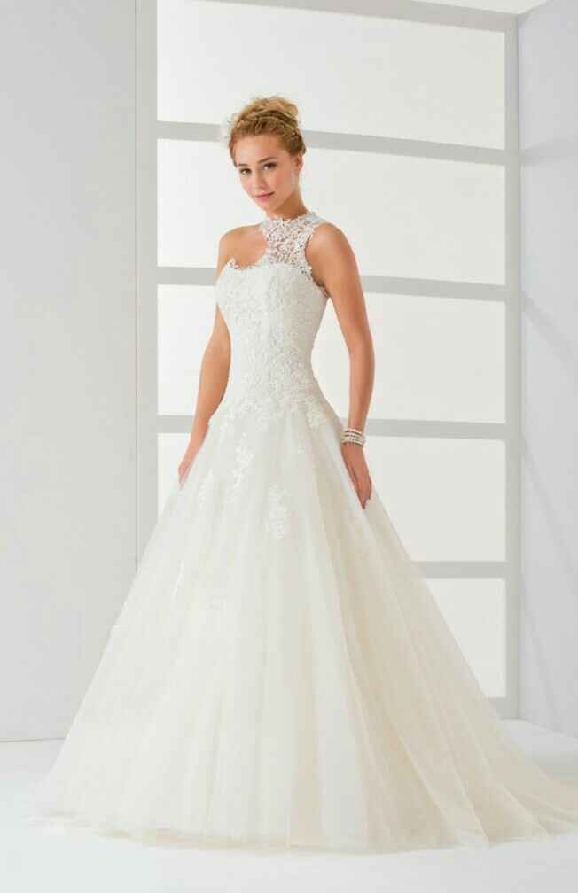 La robe asymétrique : pour ou contre ? - 1