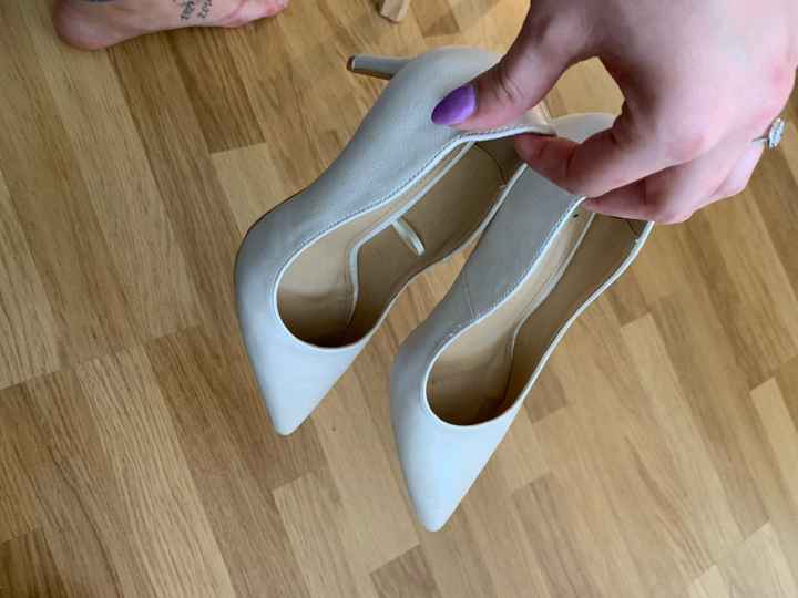 Chaussures trouvées 👠 - 2