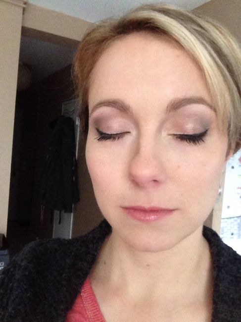Essais  chignon et maquillage !! - 2