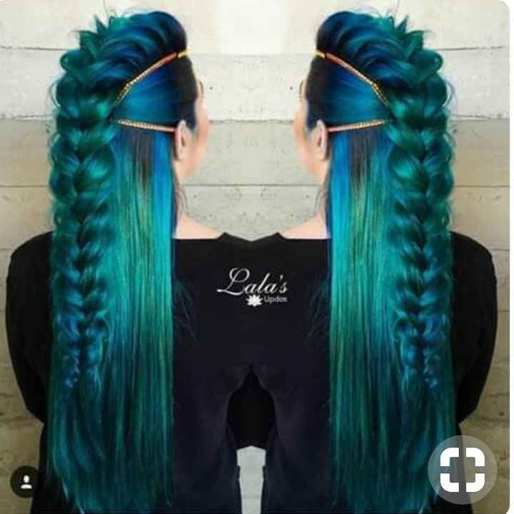  Voici quelques coiffures de mariées aux cheveux colorés - 28