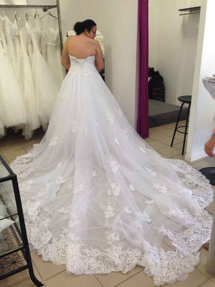 Premier essayage de ma robe - 2