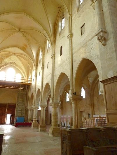 collegiale de Champeaux
