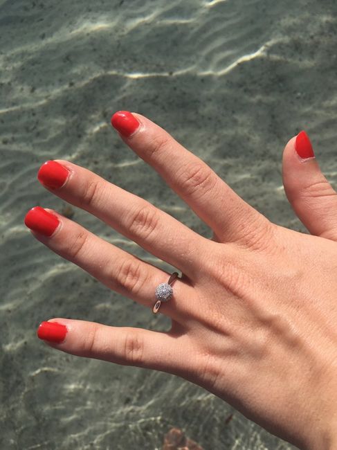 Avez-vous publié une photo de votre bague de fiançailles ? - 1