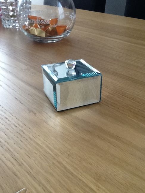 Boîte pour les alliances 