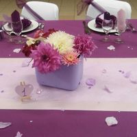 decoration de la salle: vase table d'honneur