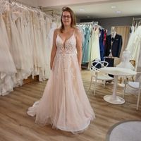 Avis/conseils pour harmoniser coiffure/bijoux/robe - 1