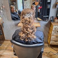 Avis/conseils pour harmoniser coiffure/bijoux/robe - 4