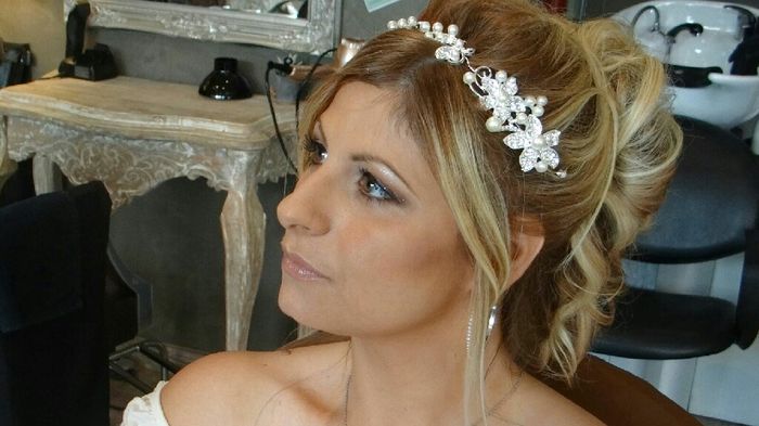 2 ème essai coiffure maquillage et robe - 3