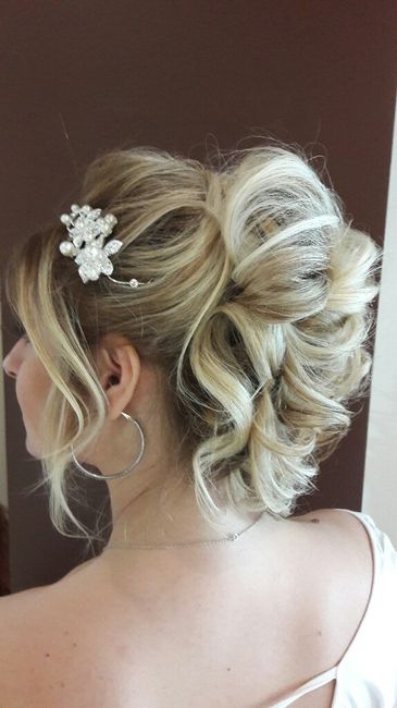 2 ème essai coiffure maquillage et robe - 2