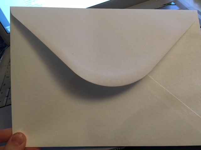enveloppe blanc cassé 